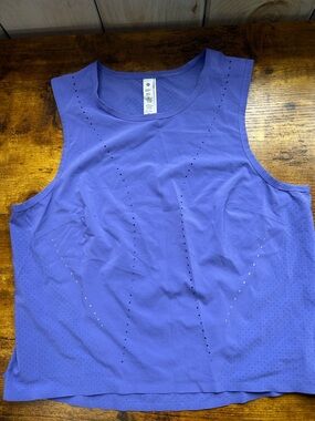 lululemon athletica Purple Sleeveless Perforated Crop Tank